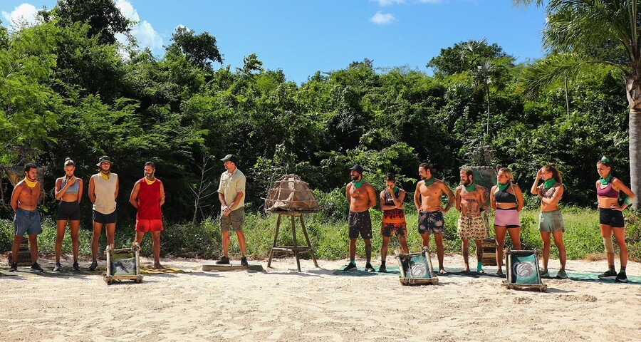SURVIVOR_01_4_32027.jpg