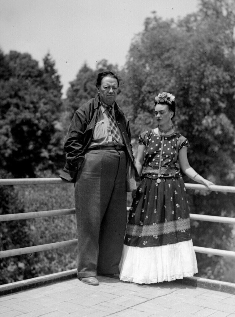 FRIDA_KAHLO_1_d134f.jpg