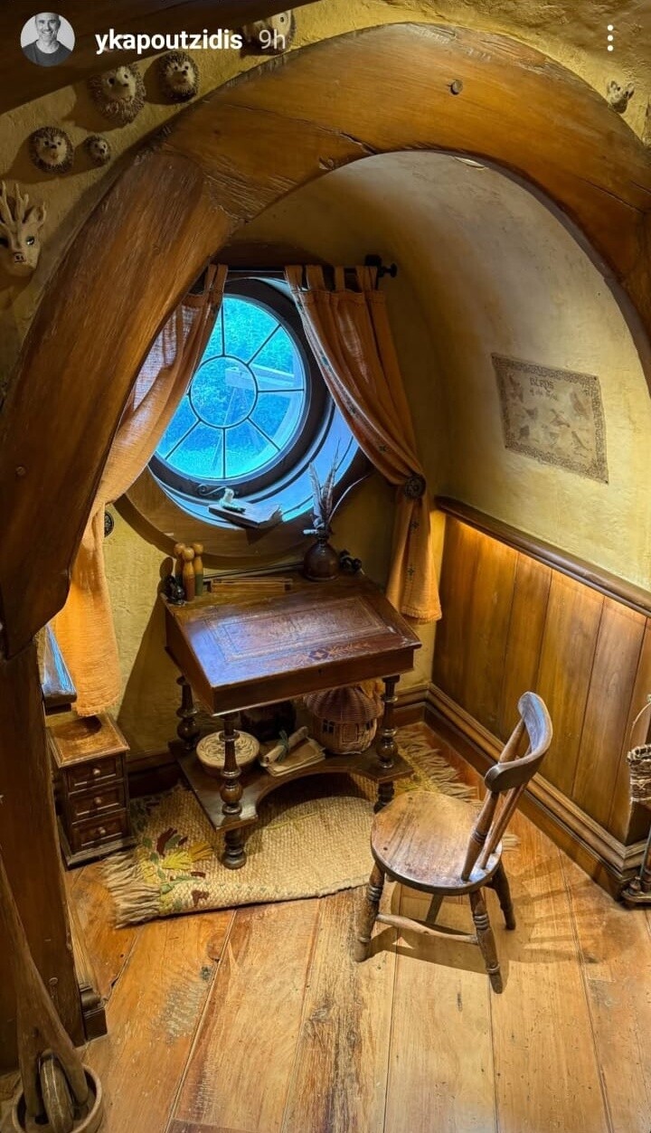 KAPOUTZIDIS_HOBBITON_3_6154d.jpeg