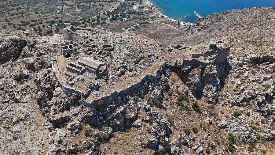 HAPPY_TRAVELLER_TILOS__27.04_6_e2707.jpg