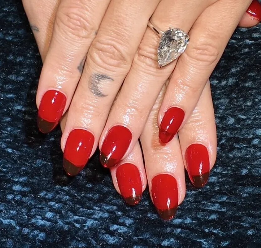 nails1 4e1c4
