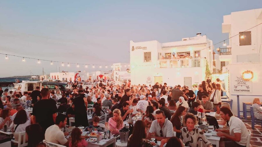 PAROS_1_dbf8b.jpg