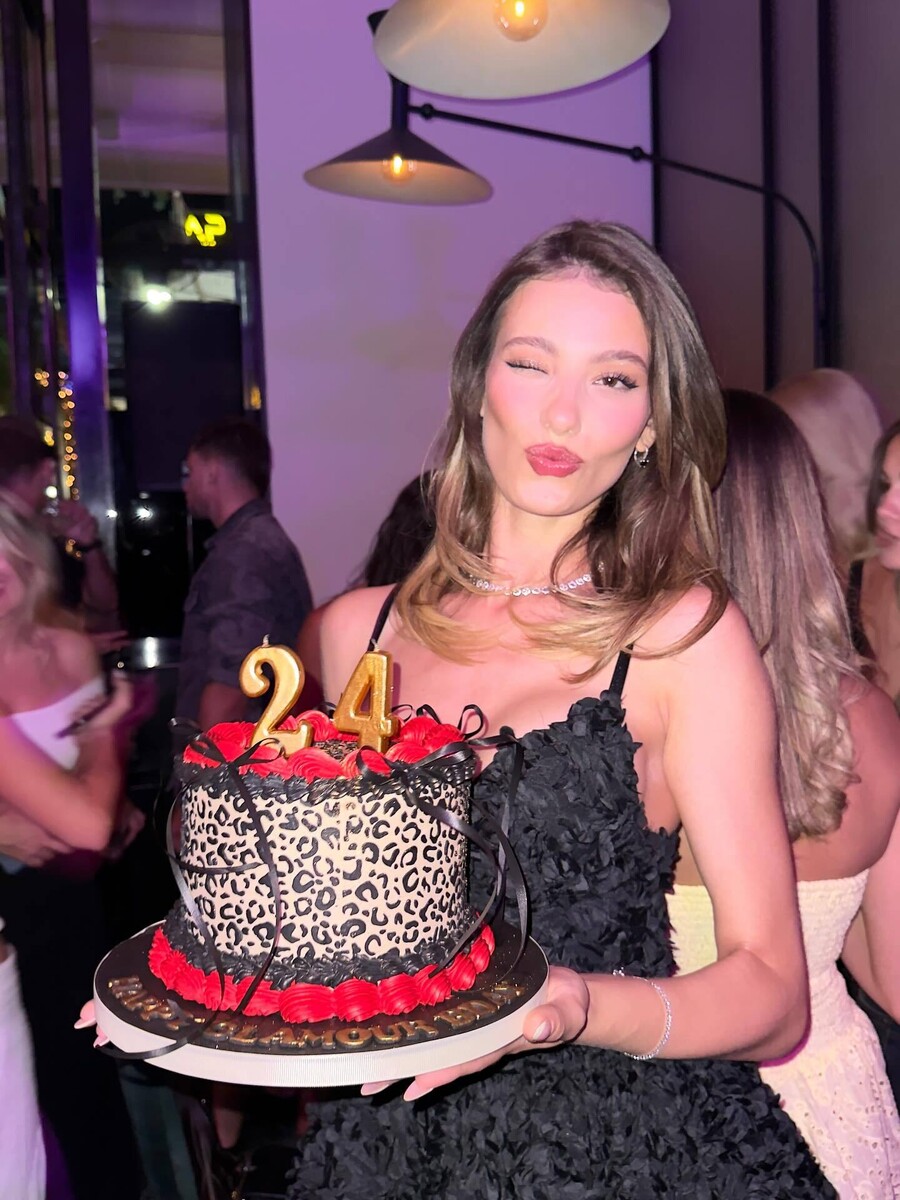 ANNA_MARIA_HLIADOU_GNTM_REUNION_1_3d3a3.jpg