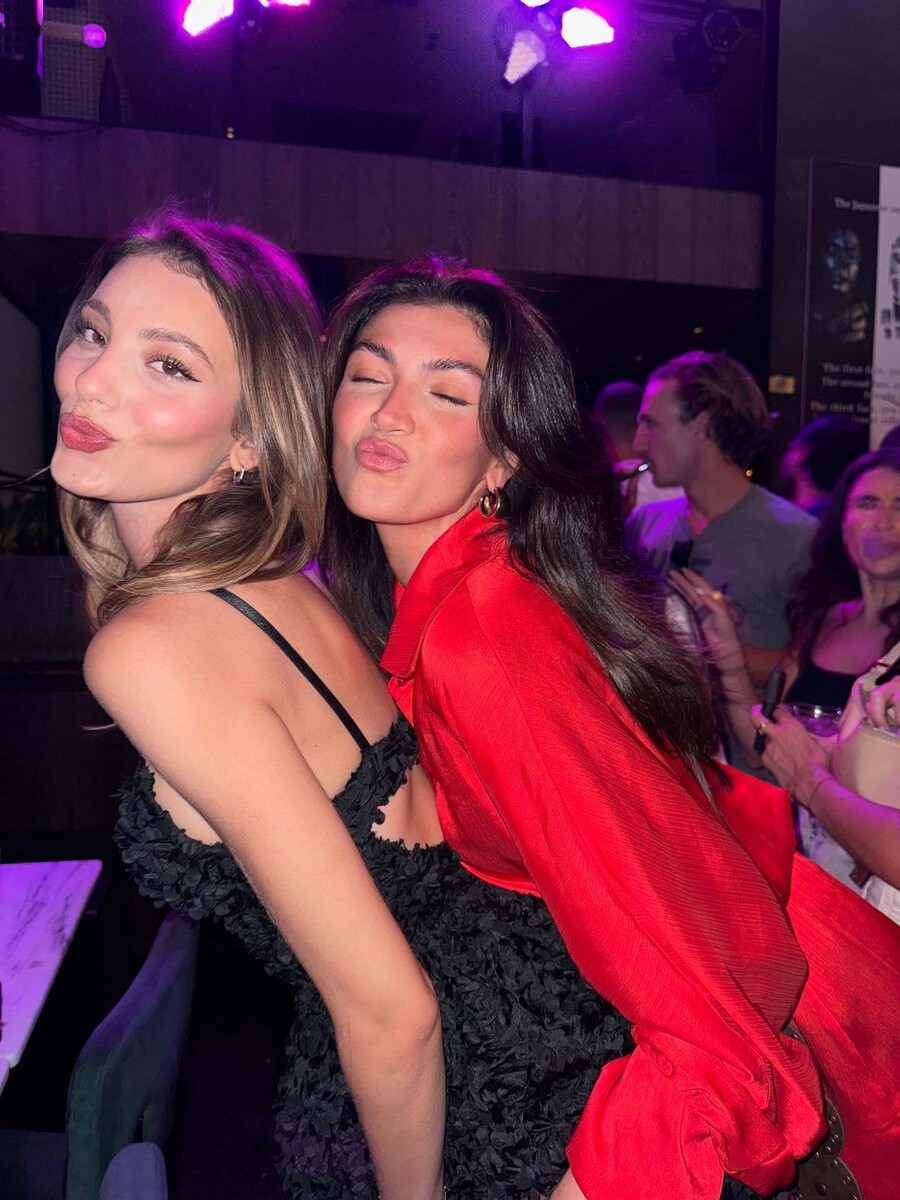 ANNA_MARIA_HLIADOU_GNTM_REUNION_5_41cf0.jpg