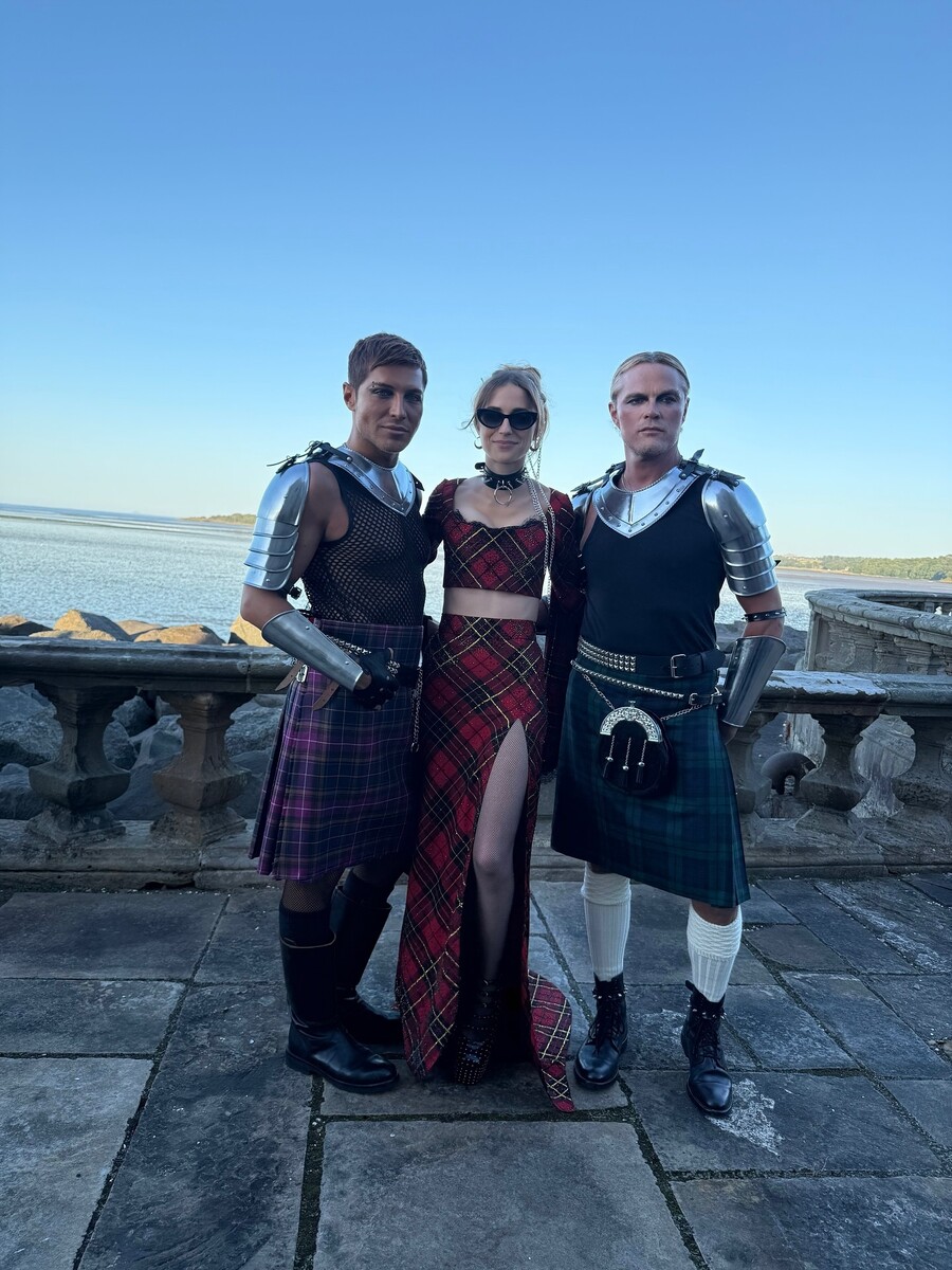 ELECTRA_NIARCHOS_SKOTZEZIKO_TARTAN_PARTY_2_f3148.jpg