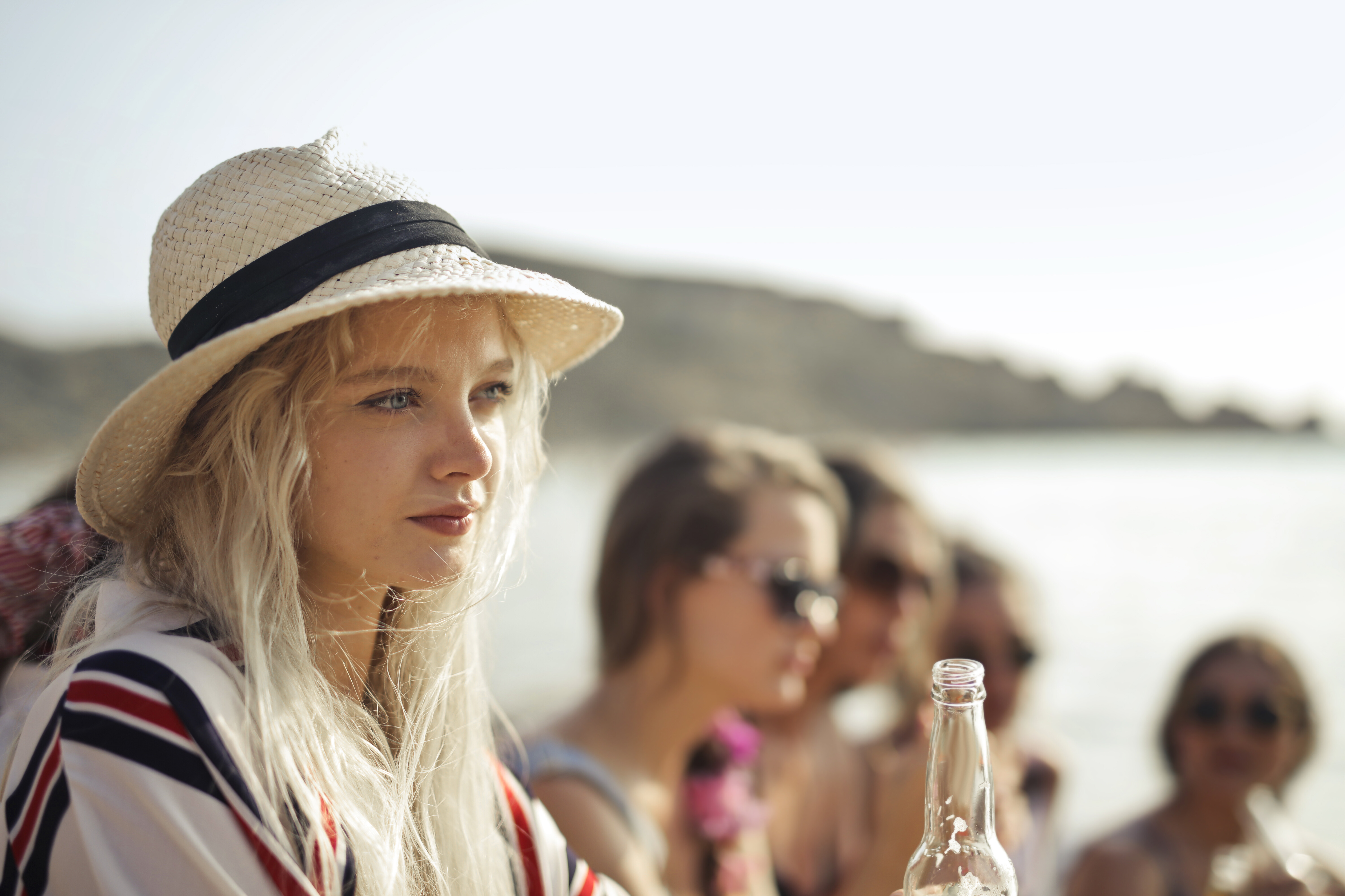 group beautiful girls beach 21daa