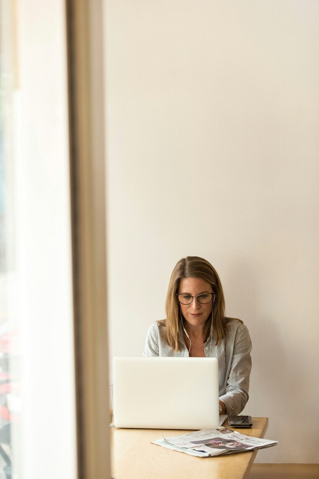 linkedin sales solutions wS73LE0GnKs unsplash 1 1 9a574