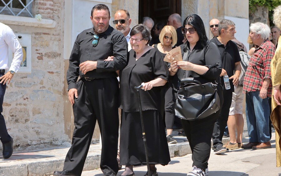 KHDEIA_GERASSIMOS_MIXELIS_16_9d6d5.jpg