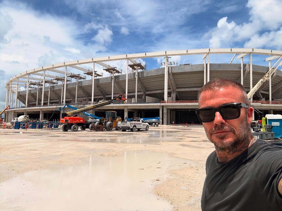 BECKHAM_ATYXHMA_STO_KOUREMA_881cc.jpg