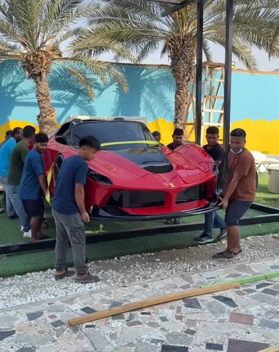 MOVLOGS_FERRARI_TAVANI_2_6b2cf.jpeg