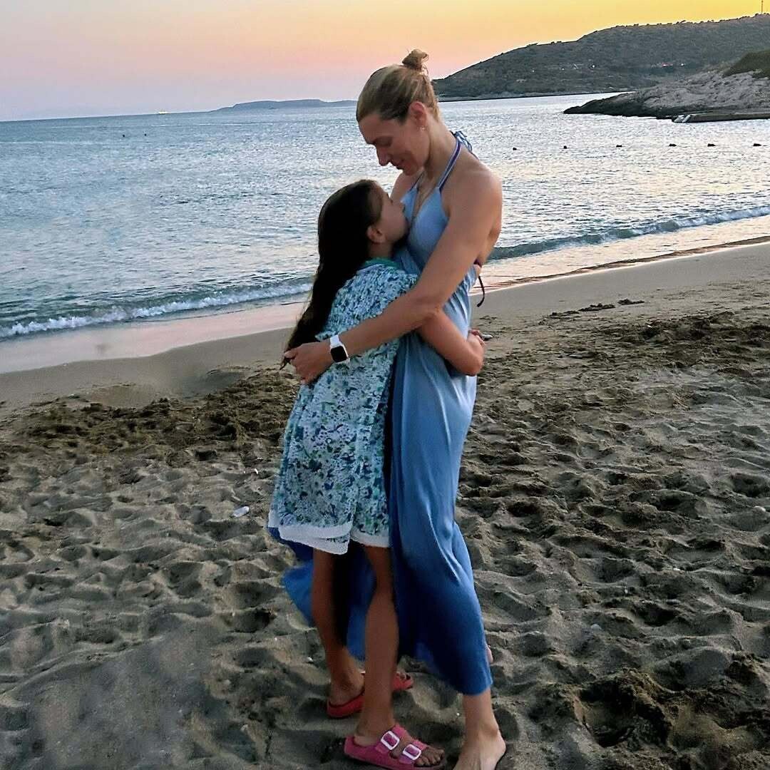 Γράφω σβήνω.Και ξαναγράφω και ξανασβήνω.Γιατί δεν ξέρω τι να πρώτογράψω για την ανάγκη μιας μητ 1 2ddfb