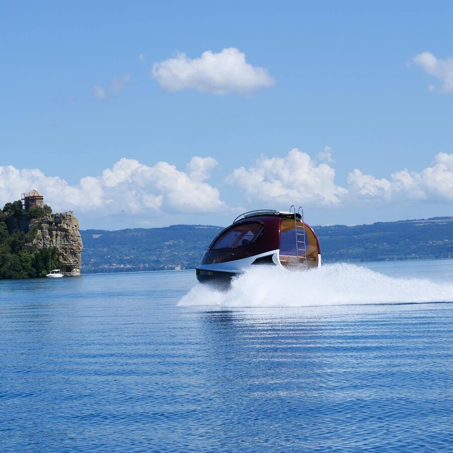 JET_CAPSULE_5_914dc.jpg