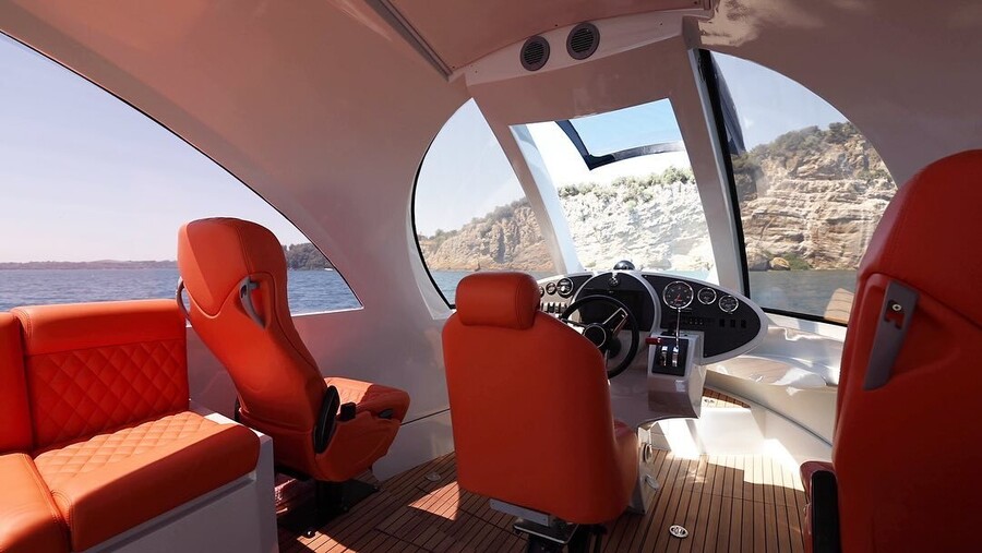 MINI_YAGHT_JET_CAPSULE_INTERIOR_2_a83b1.jpg