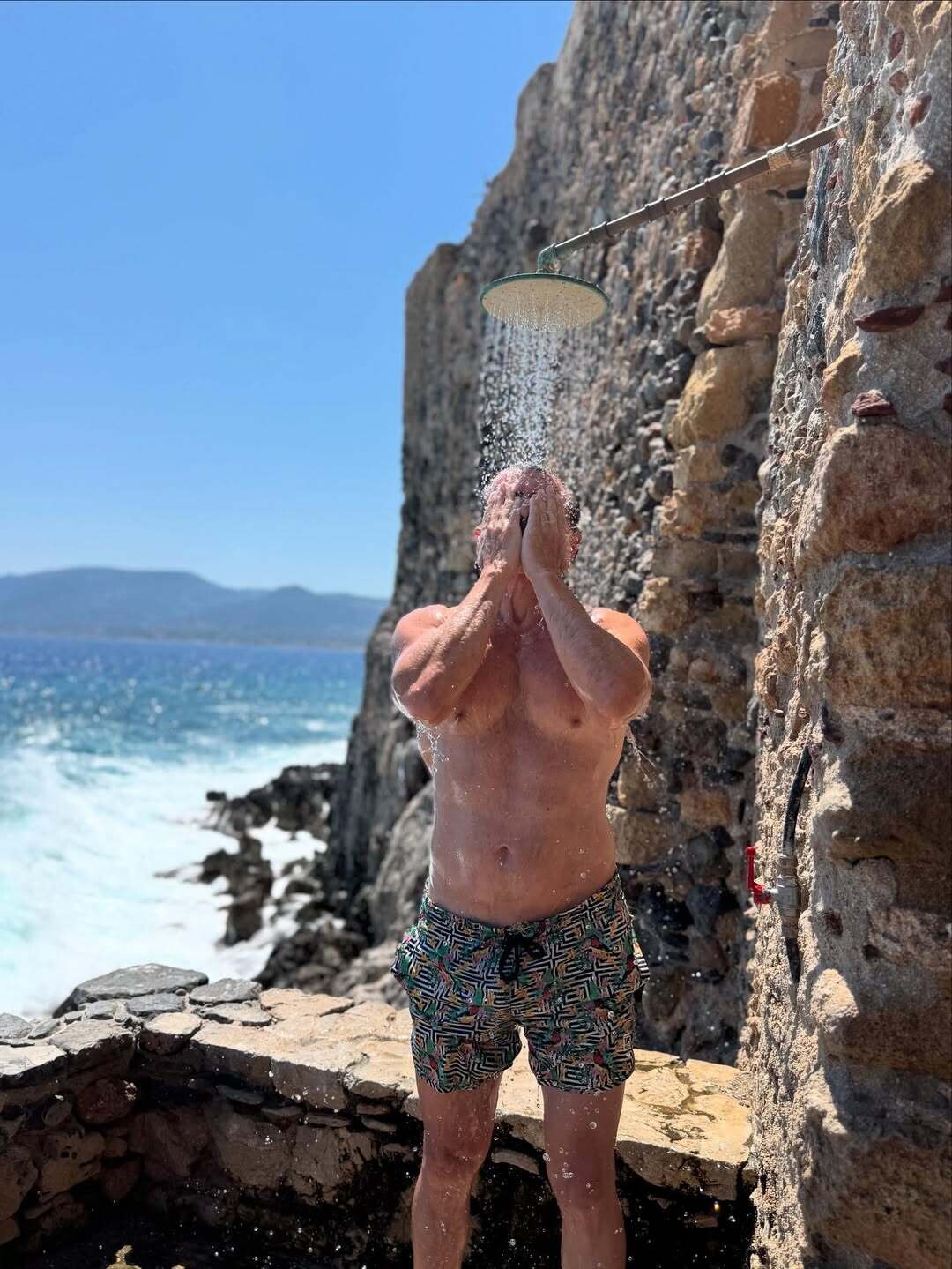 Waves waves sea sun greece peloponnese monevasia monevasiacastle 10 22d0d