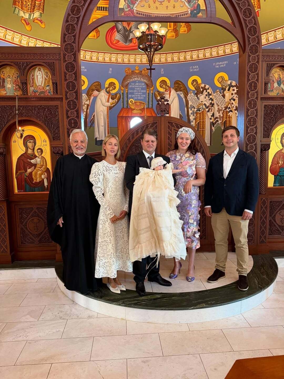 Βάφτιση του Robert Θεόδωρου Getty γιός του Robert Μαξιμιλιανού και της Άννα Getty. Νονοί Ολυμπ 6 d10fc