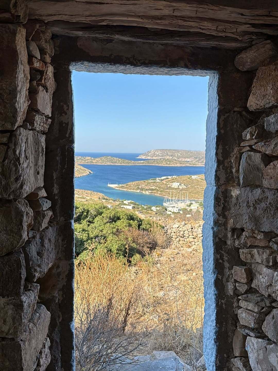 Καλό Σεπτέμβρη να έχουμε παιδιά Αυτά τα νερά αυτές οι βουτιές αυτά τα μέρη θα με συντροφεύουν 11 75649