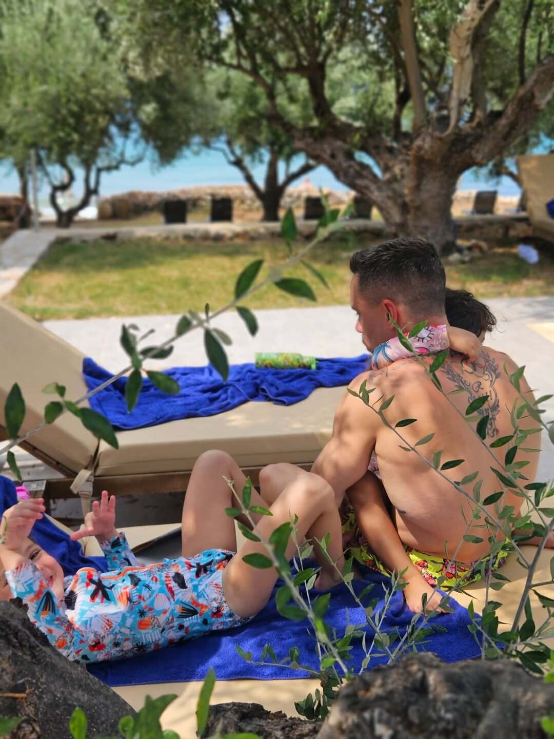 Summer 2025 σ ευχαριστώ για όλες τις όμορφες στιγμές για μένα και την οικογένειά μαςγεμάτες οι 1 65d5d