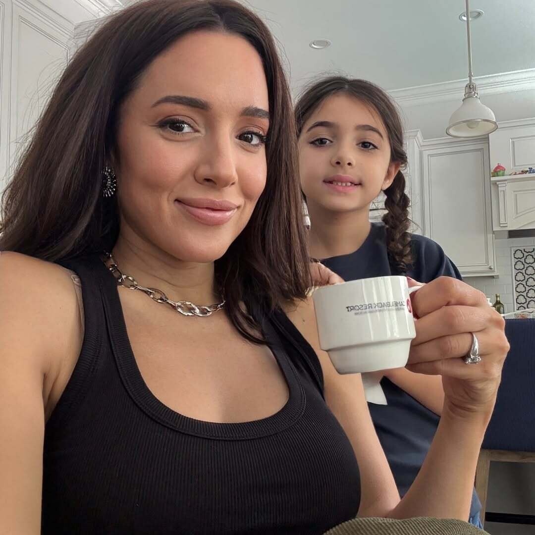  Mommydaughter day Last pic she was not in the mood at all Μέρα μαμάςκόρης Στην dfdc6