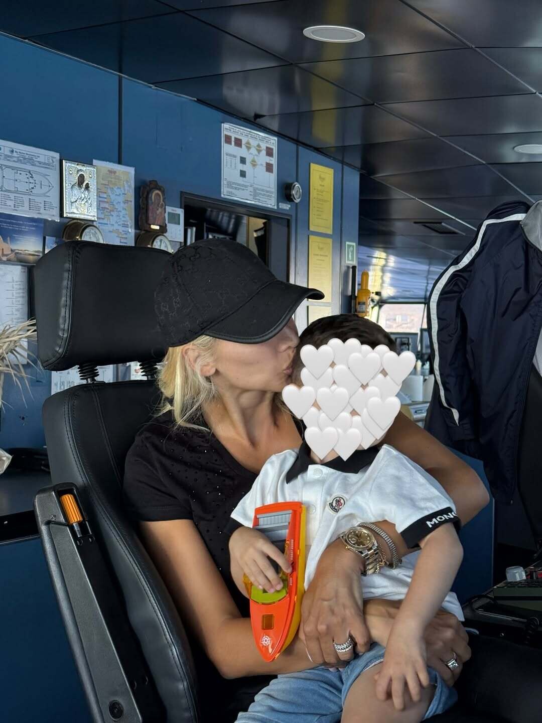 Το νησί μας έτσι μόνο μπορώ να αποκαλώ πλέον τη ΝάξοΌχι δεν έχει κανένας μας καταγωγή από εδώ 5 c3028