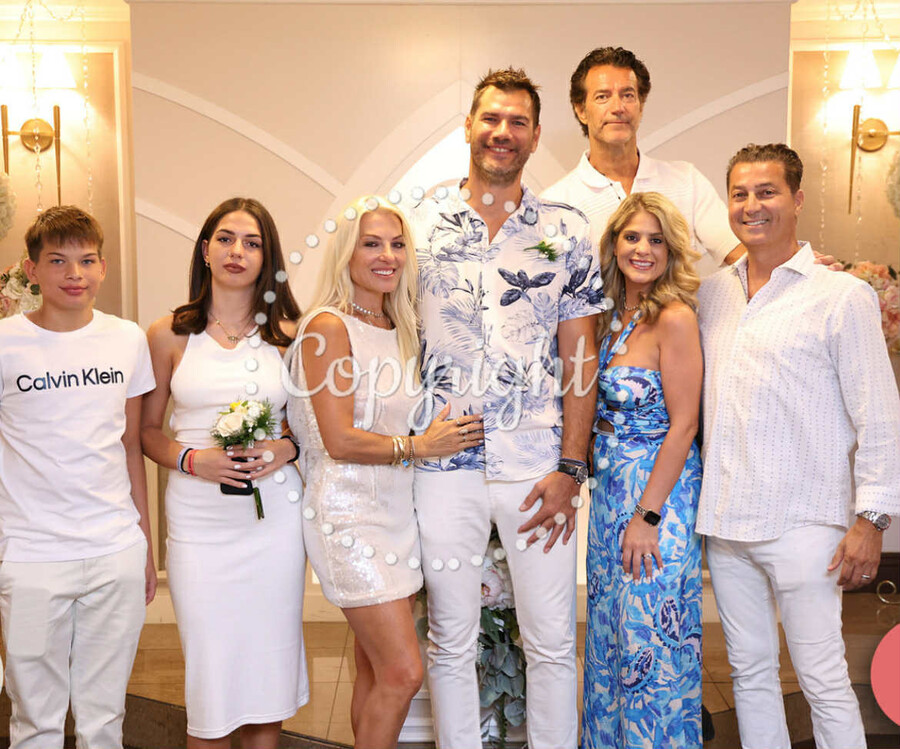 TOLI_KAI_KOUTOULIAS_GAMOS_EPISSIMES_FWTO_1_cffc5.jpg