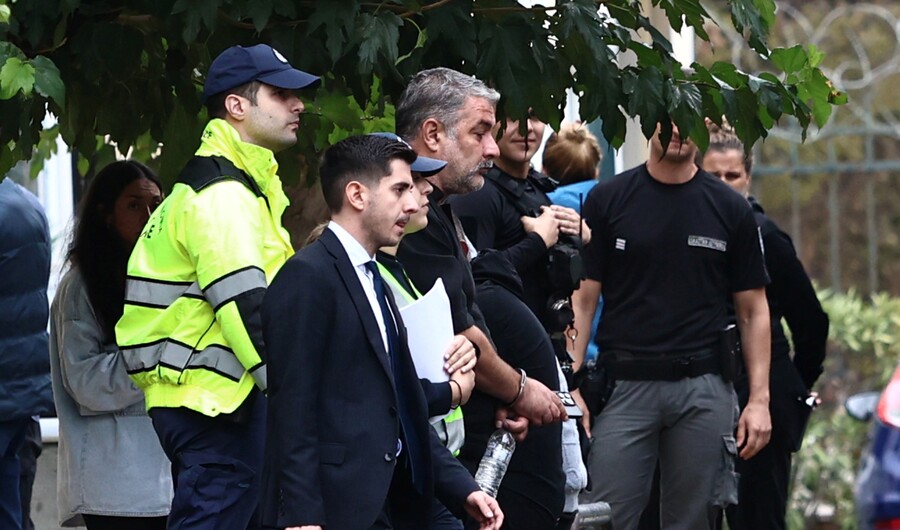 BISBIKIS_DIKASTHRIA_c613e.jpg