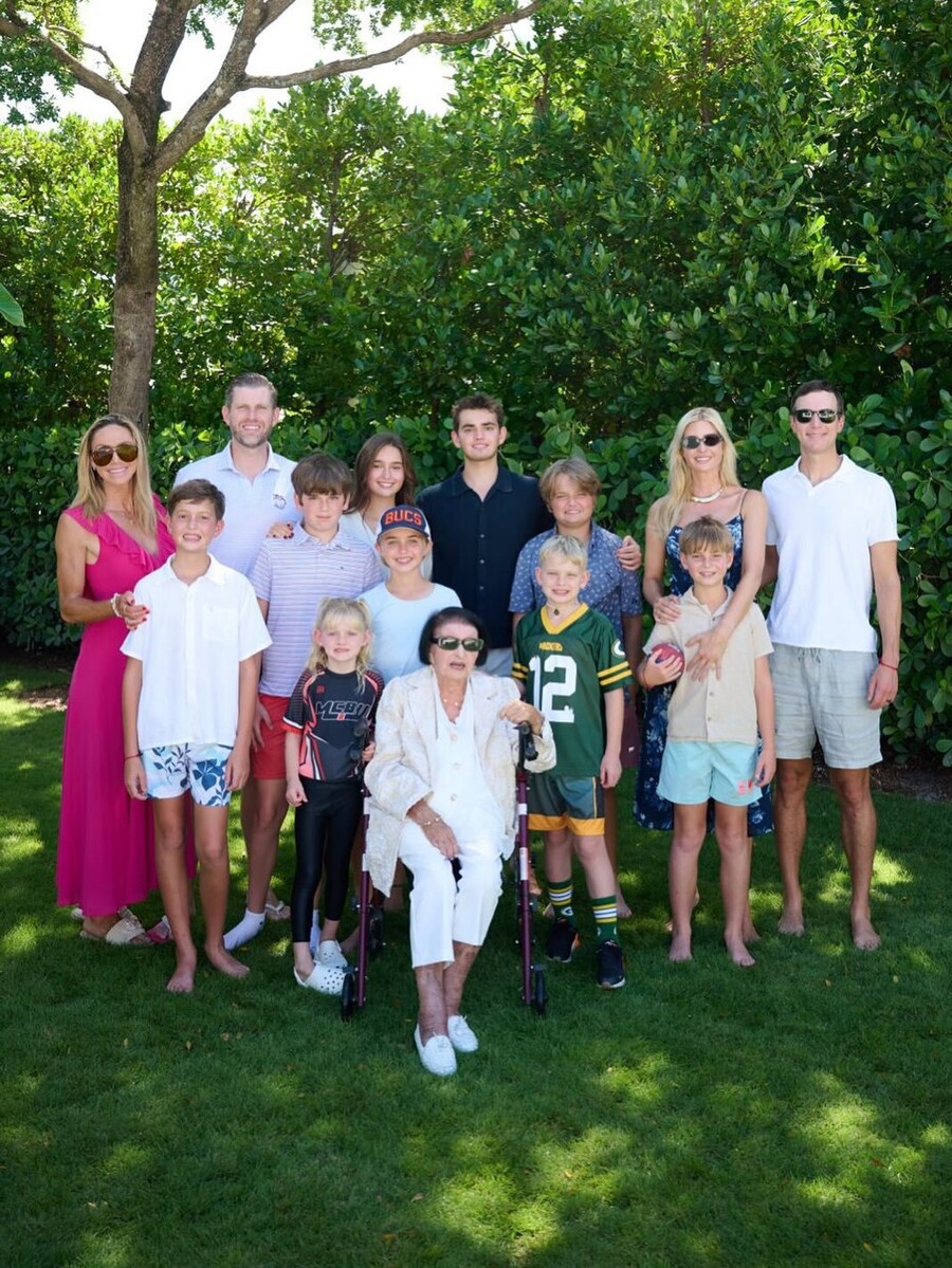 IVANKA_TRUMP_GENETHLIA_GIAGIAS_6_85f15.jpg