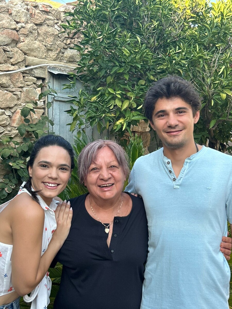 Aggelopoulou_Razi_Nikouli_89bb2.jpeg
