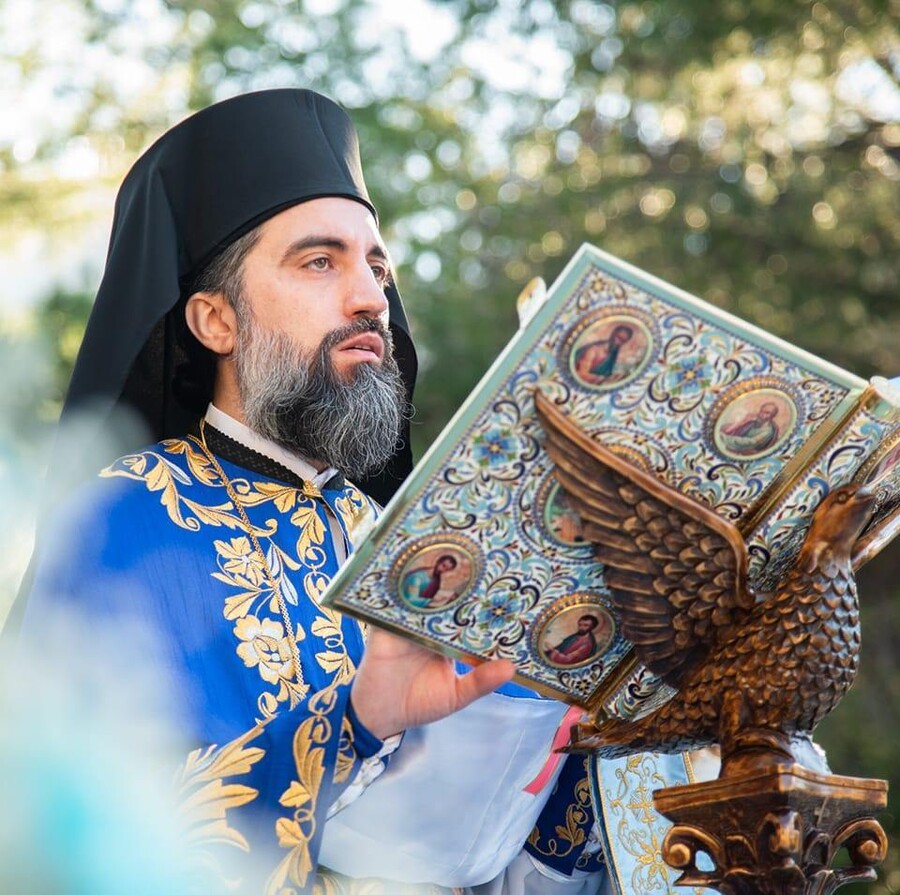 AVGOUSTINOS_VLAXOS_NEW_5d5e9.jpg