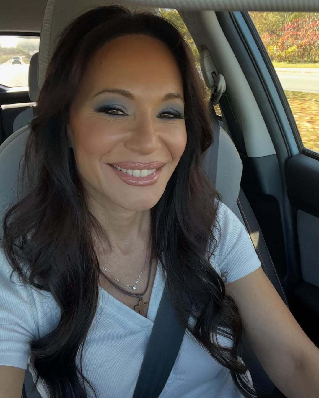 Love my 70 s Inspired look I had an idea and my girls made it possible. Thank you so much Mari eb990