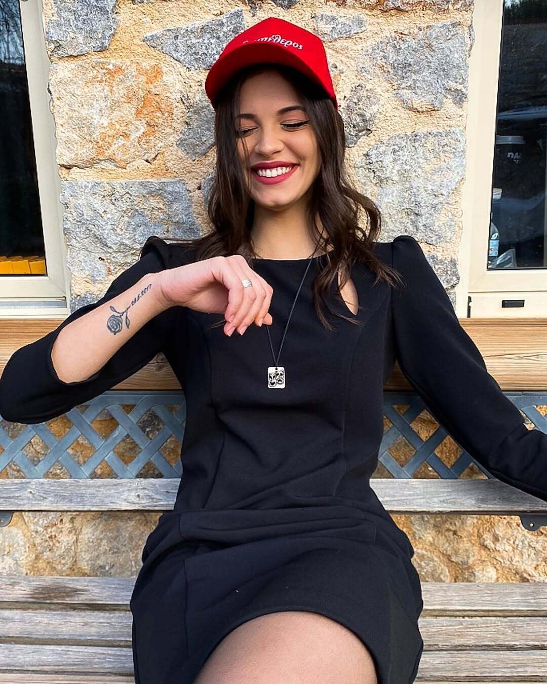 tzeni kazakou 7c9d3