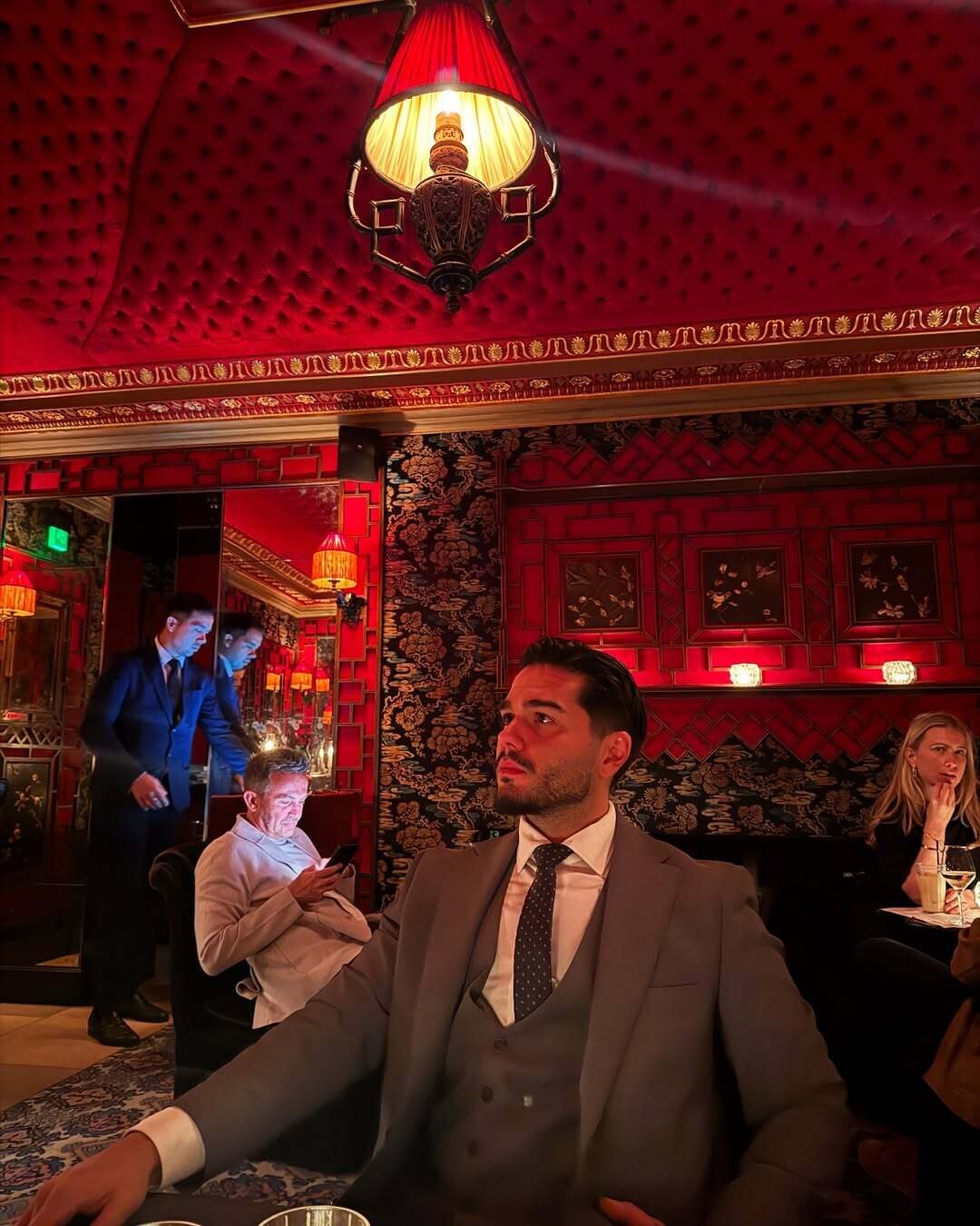 Μπορεί κάποιος να μου βρει ωραιότερη πόλη από το Παρίσι Επίσης νιώθω ότι αξίζει να πάρεις 10 κι 5 13cb9