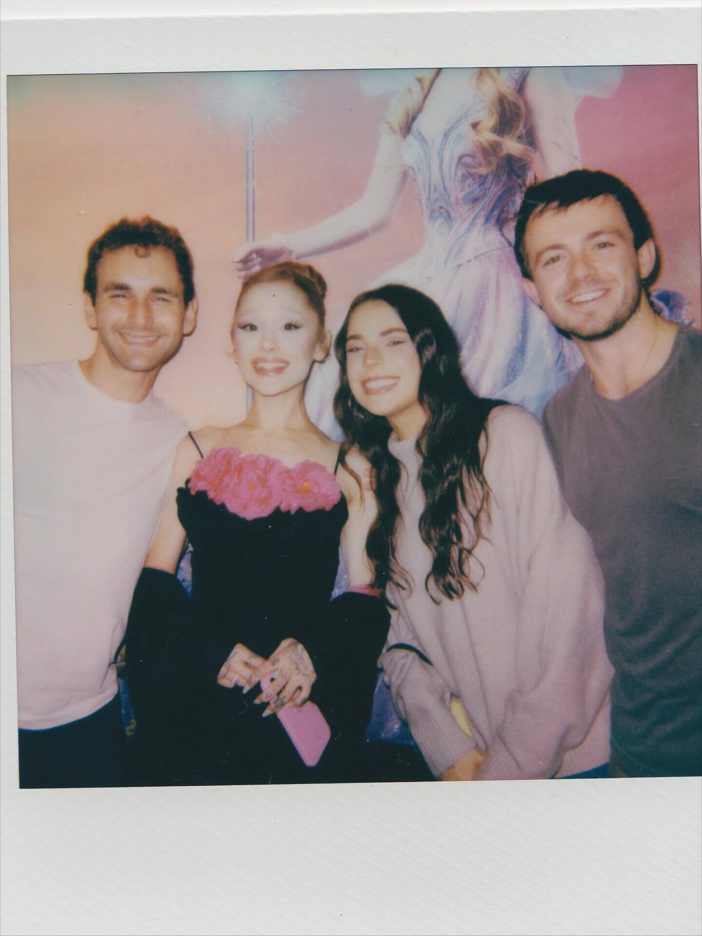 arianagrande 2 f5b52