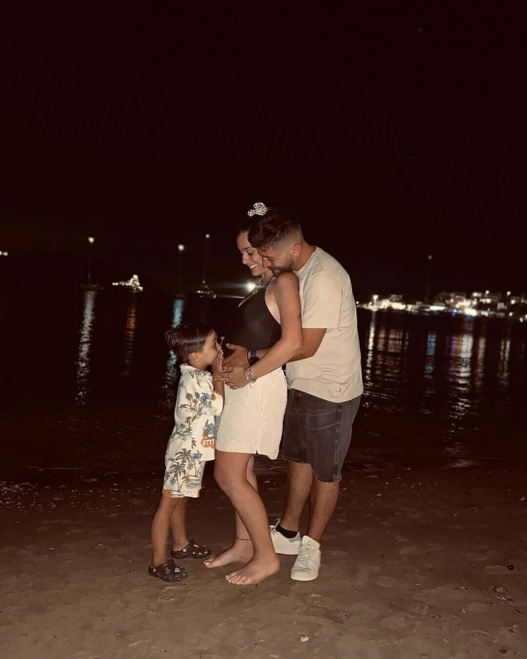 Στο φως του φεγγαριού μετράμε χτύπους χαμόγελα και όνειρα 20 εβδομάδες πιο κοντά στην αγκαλιά 5ef14 63658