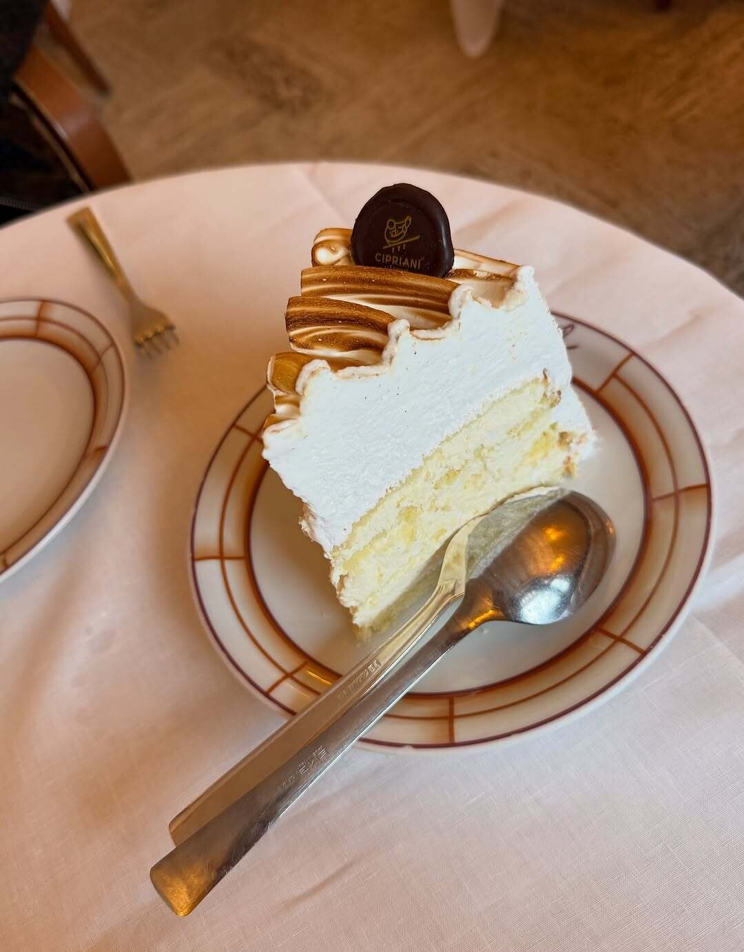 584873223 18545227684054105 2597656048757355419 n 2664e