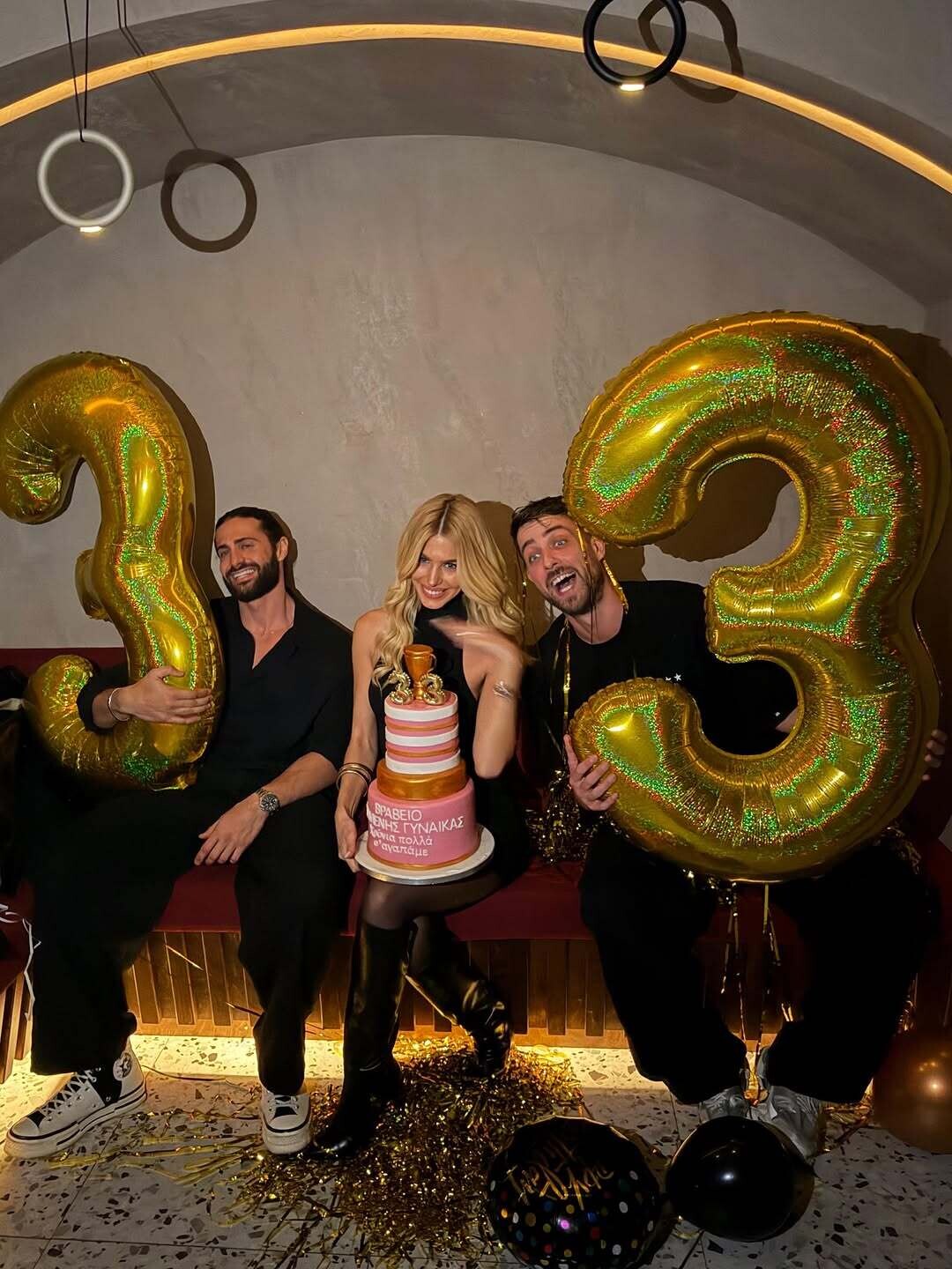 589113500 18547663465053936 567589407157133951 n d2631