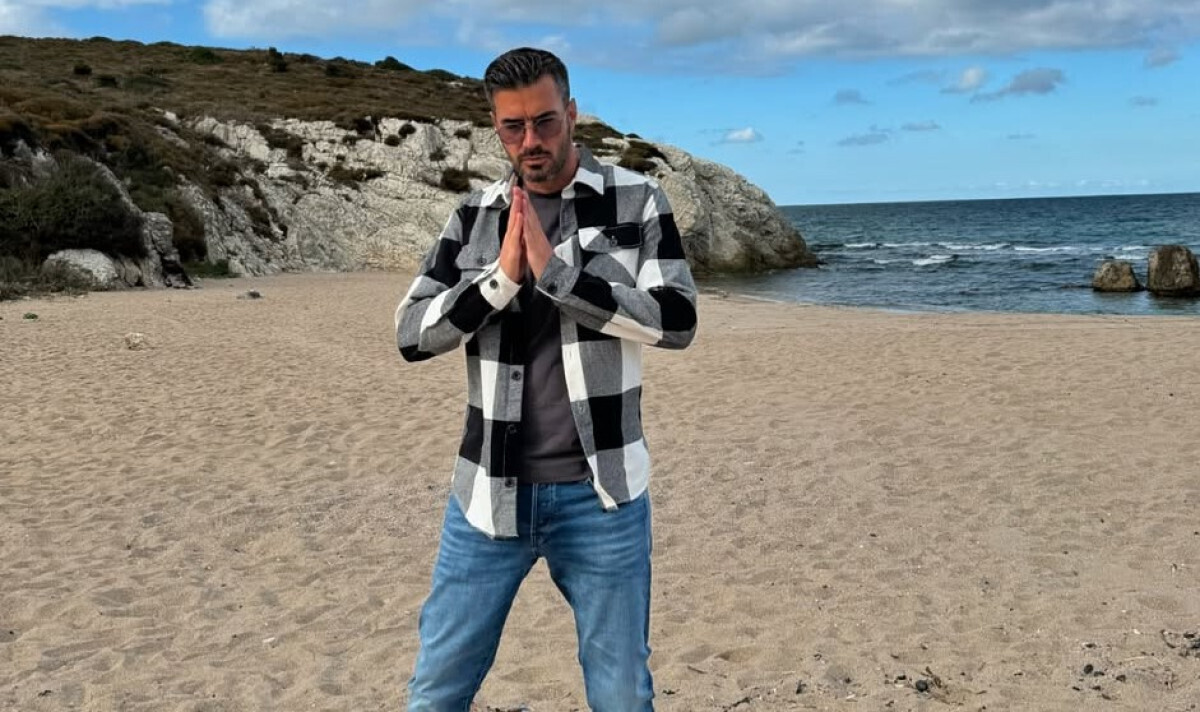 2c20f2d5e20dd14efe395632edc6b3e7 XL 3fba3