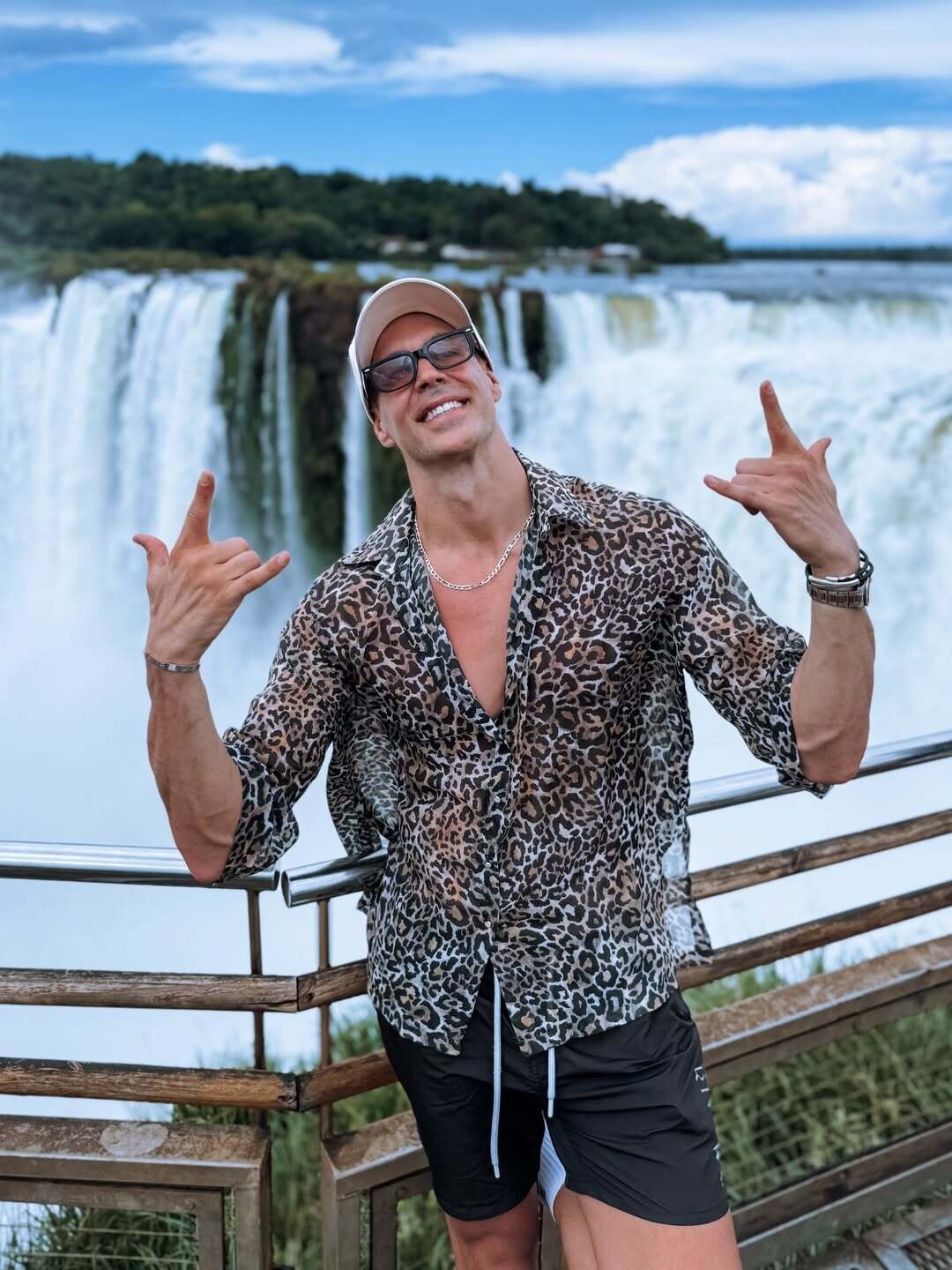 SnapInsta.to 608109438 18556614370023065 1414259876519534297 n c9590