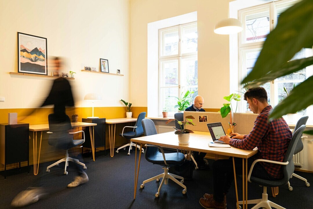 yolk coworking krakow 22HGvZyM8gA unsplash 1 4f27c