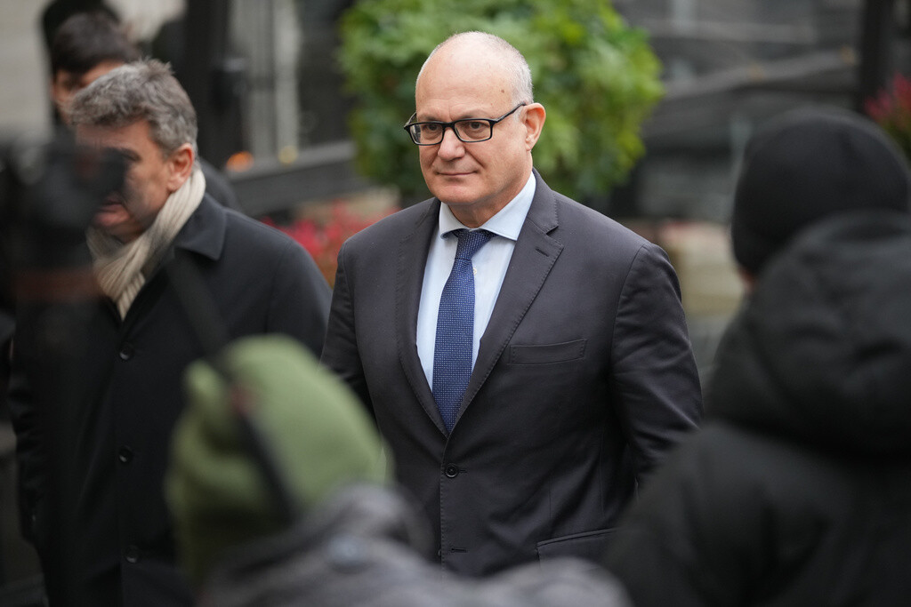 AP26021418940393 9c366