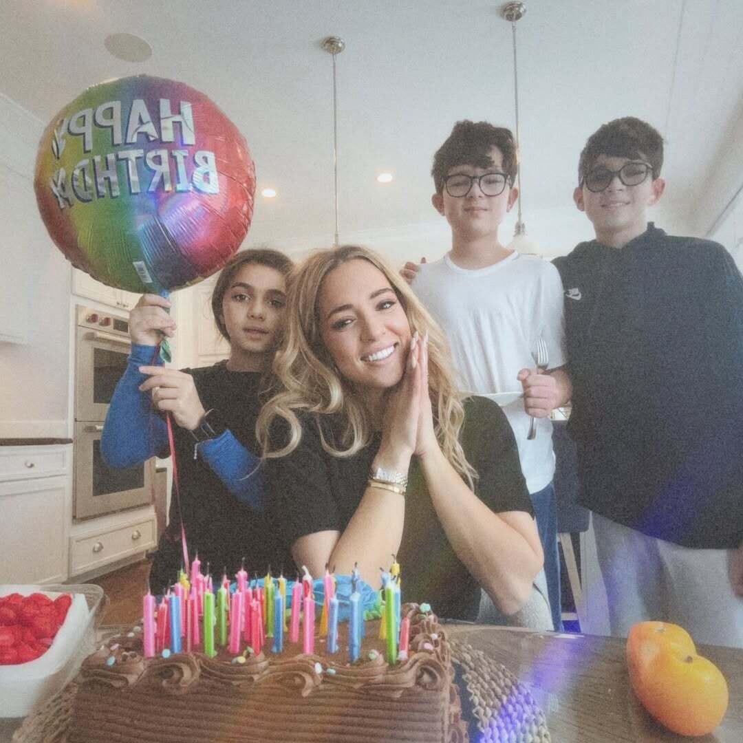 SnapInsta.to 626458005 18554968681033885 4412589499481678195 n 6b10f