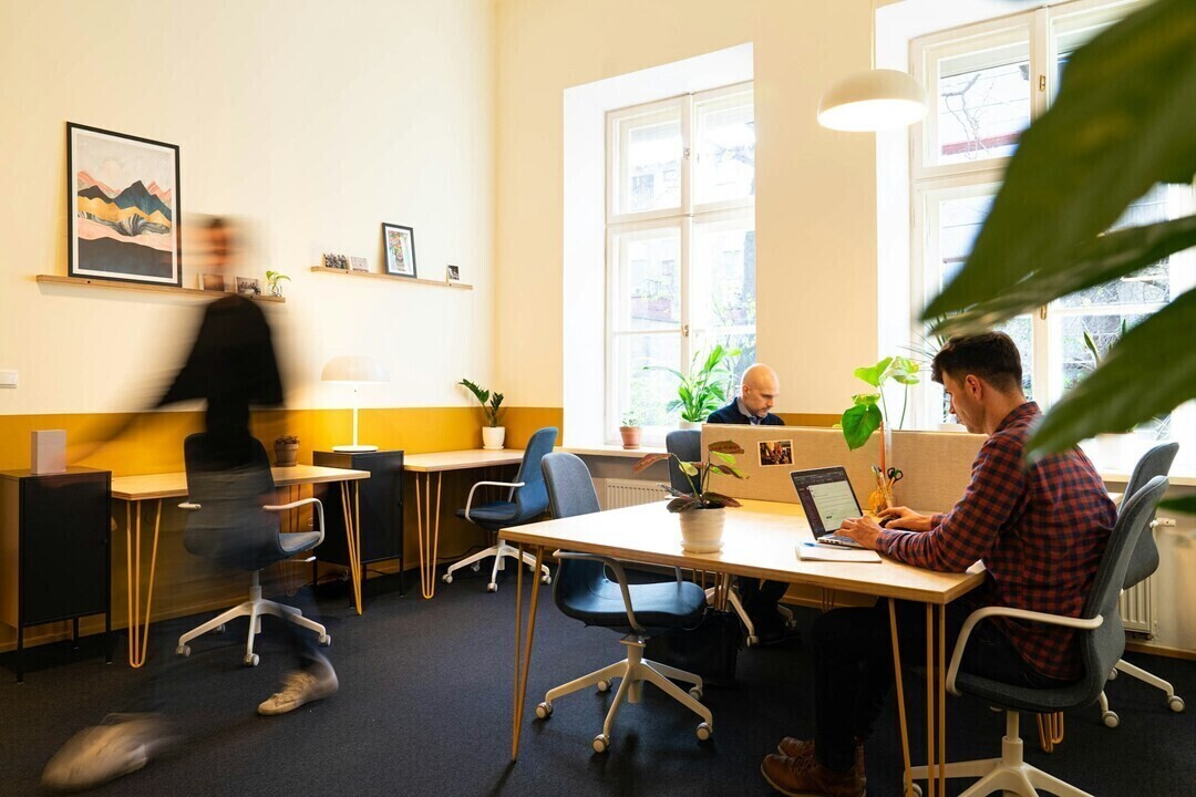 yolk coworking krakow 22HGvZyM8gA unsplash 1 4f27c d6099