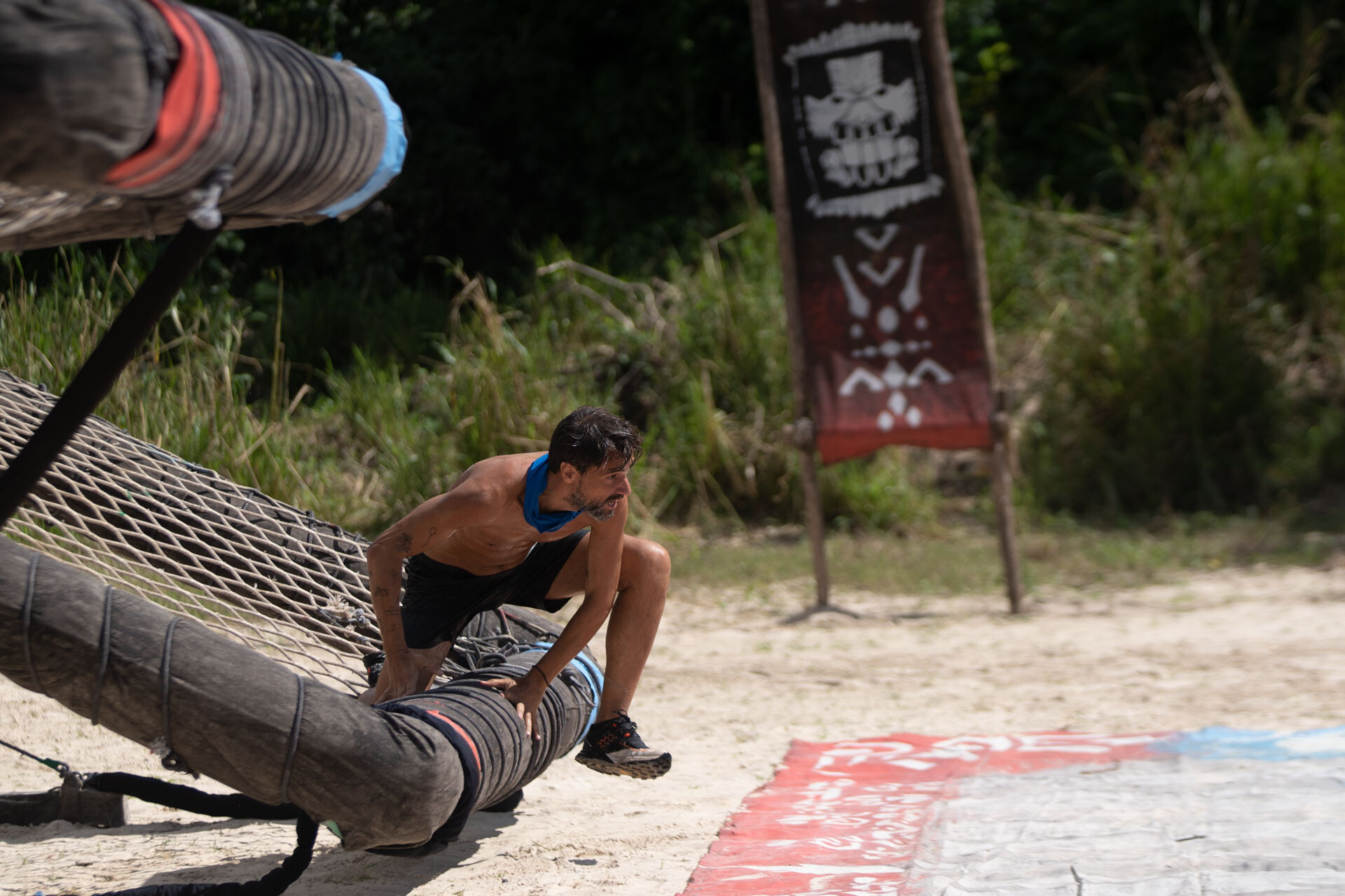 SURVIVOR ΧΡΗΣΤΟΣ ΜΥΛΩΝΑΣ ec375