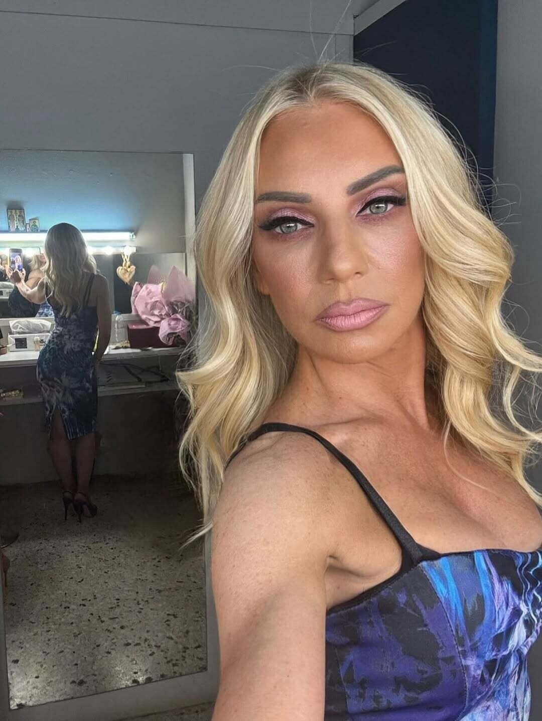 Τετάρτη Κυριακή στο Δελφινάριο ️ Notis Η ΕΠΙΣΤΡΟΦΗΤηλ 0a204 fe86f