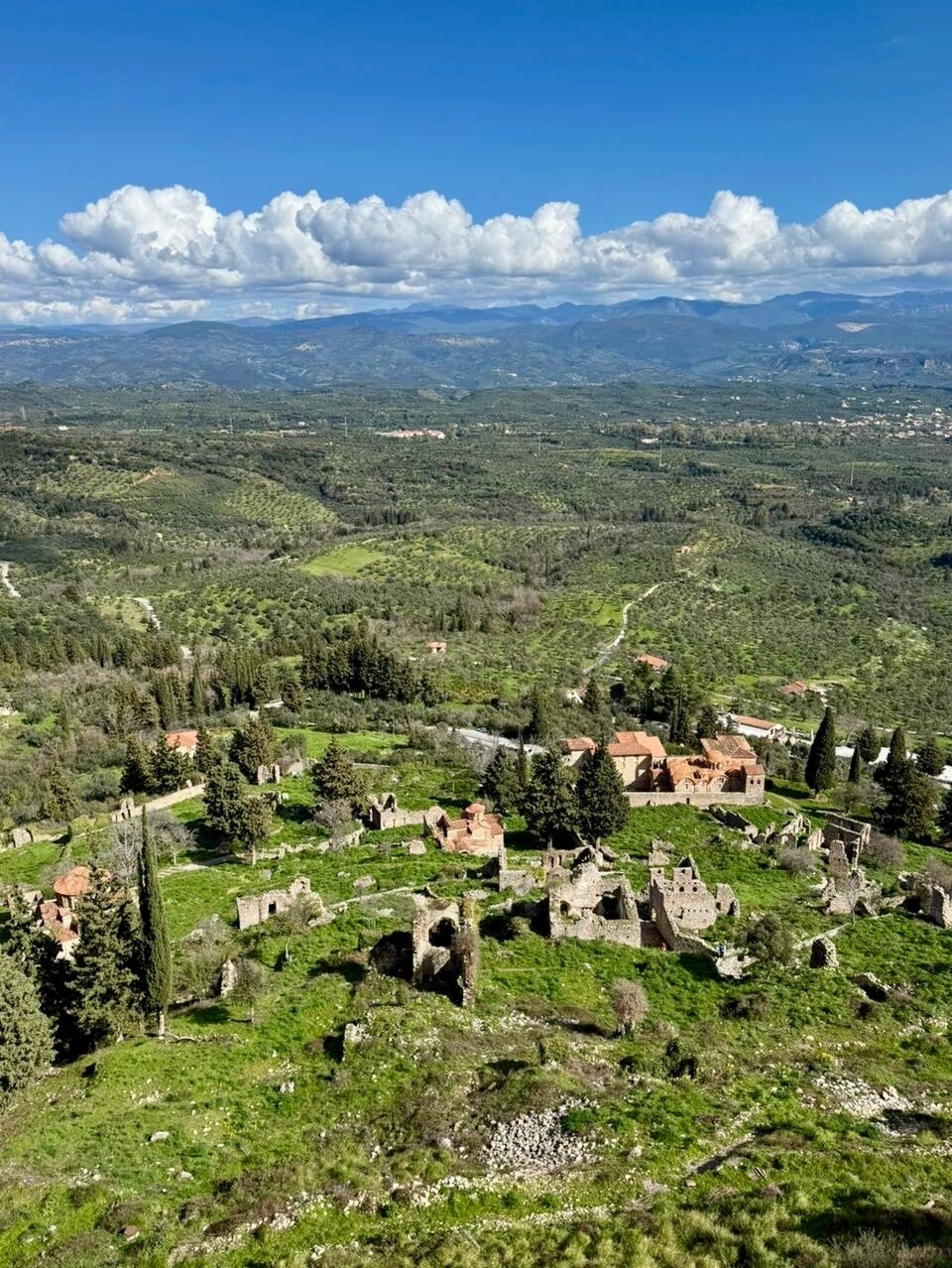 SnapInsta.to 639974303 18564791317016453 3450958479583101673 n 47e67