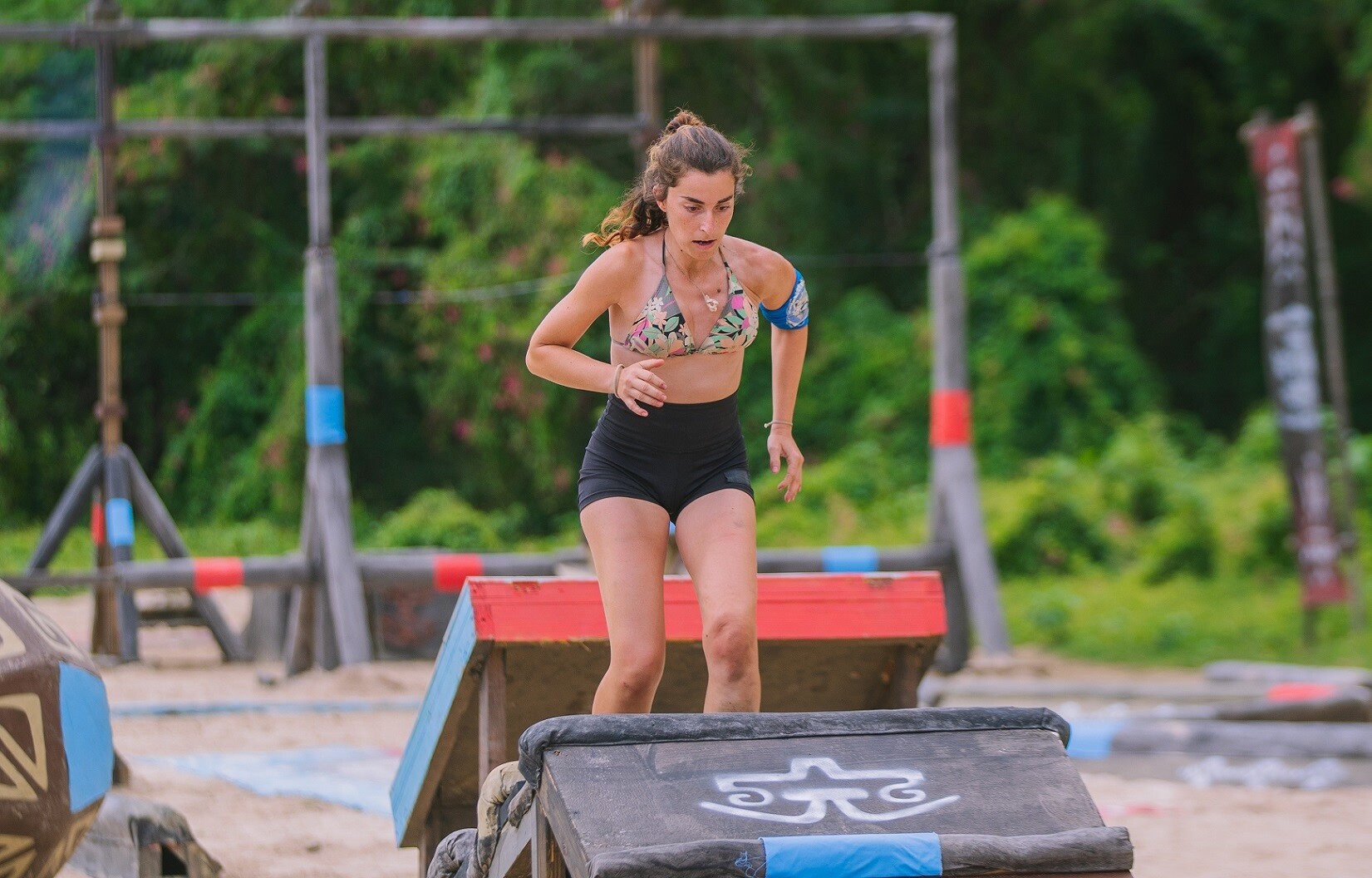 SURVIVOR ΔΗΜΗΤΡΑ ΛΙΑΓΓΑ 4b5bd