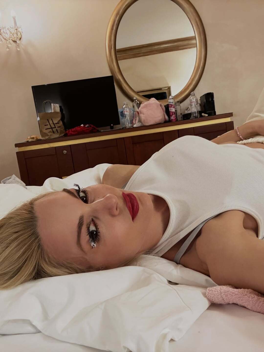 SnapInsta.to 640967059 18564060355063917 5574183578400339296 n ca052