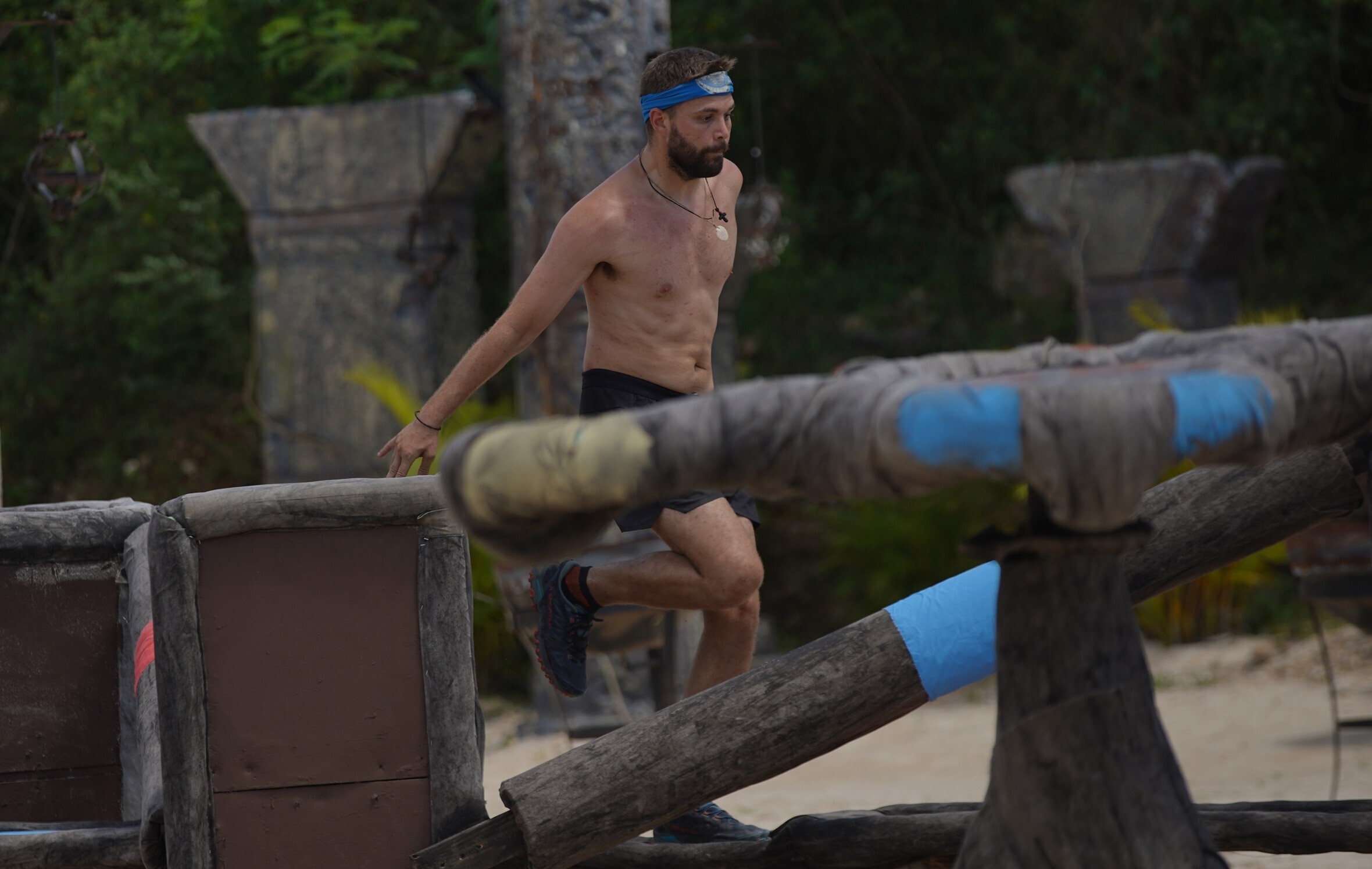 SURVIVOR ΑΛΕΞΑΝΔΡΟΣ ΤΣΙΛΙΜΙΓΚΡΑΣ 2 dae28