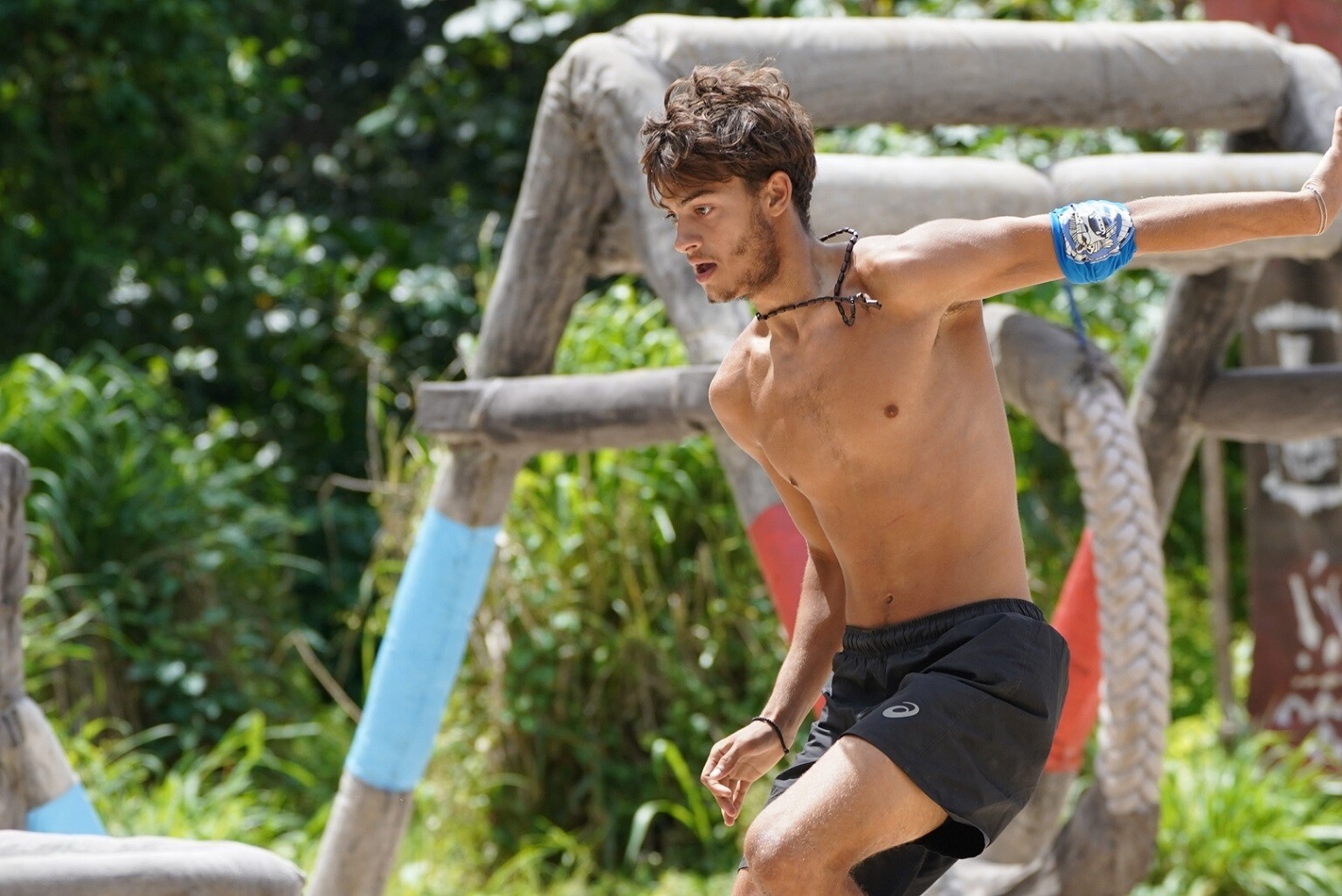 SURVIVOR ΣΤΑΥΡΟΣ ΦΛΩΡΟΣ 2 c2f76