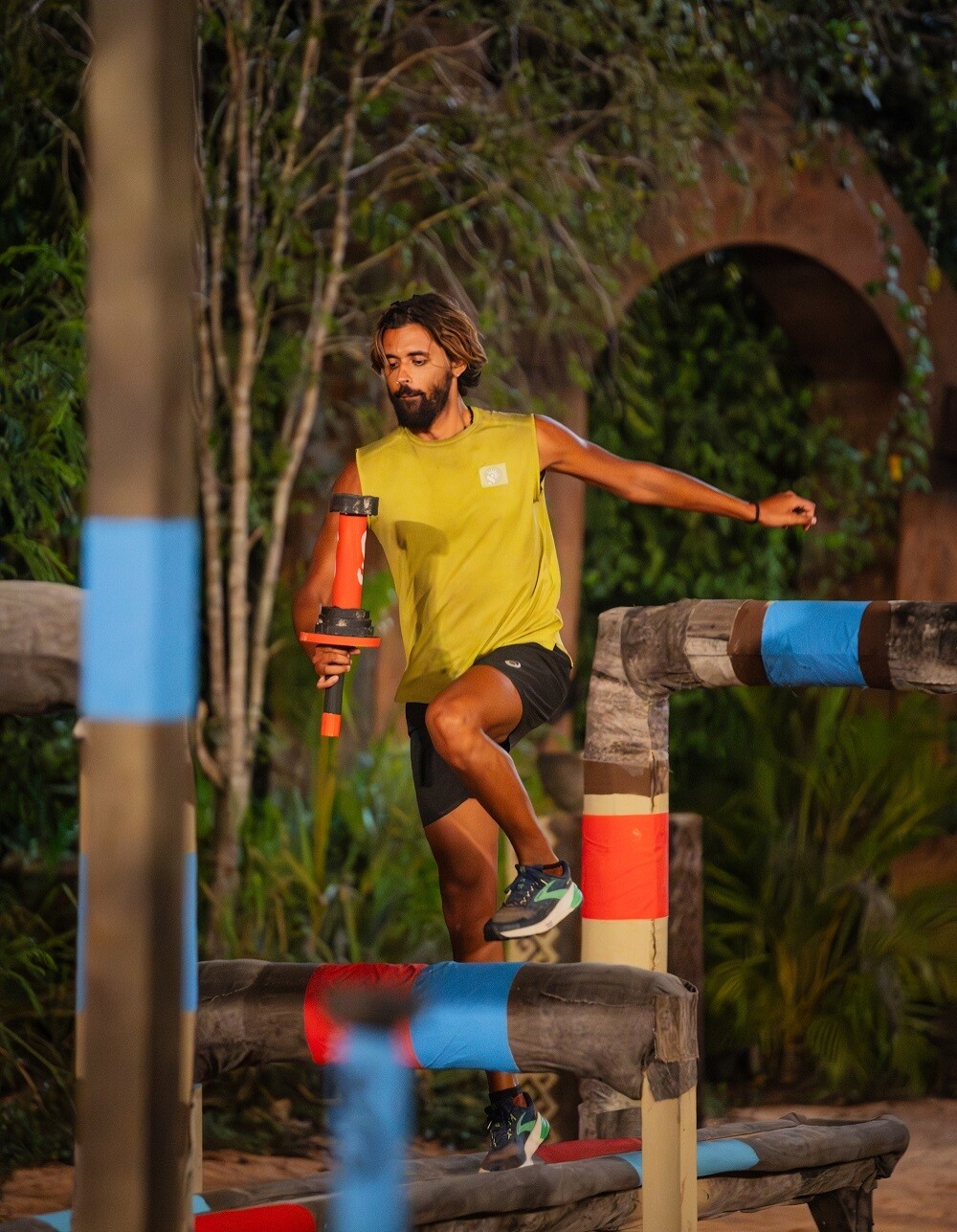 SURVIVOR ΓΙΩΡΓΟΣ ΚΑΡΑΪΣΑΛΙΔΗΣ 1 a1ab1