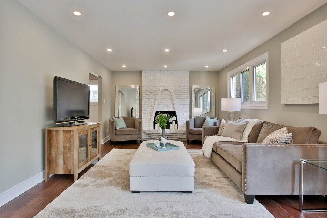 lotus design n print IkOvaMECpew unsplash 1 a2e0d